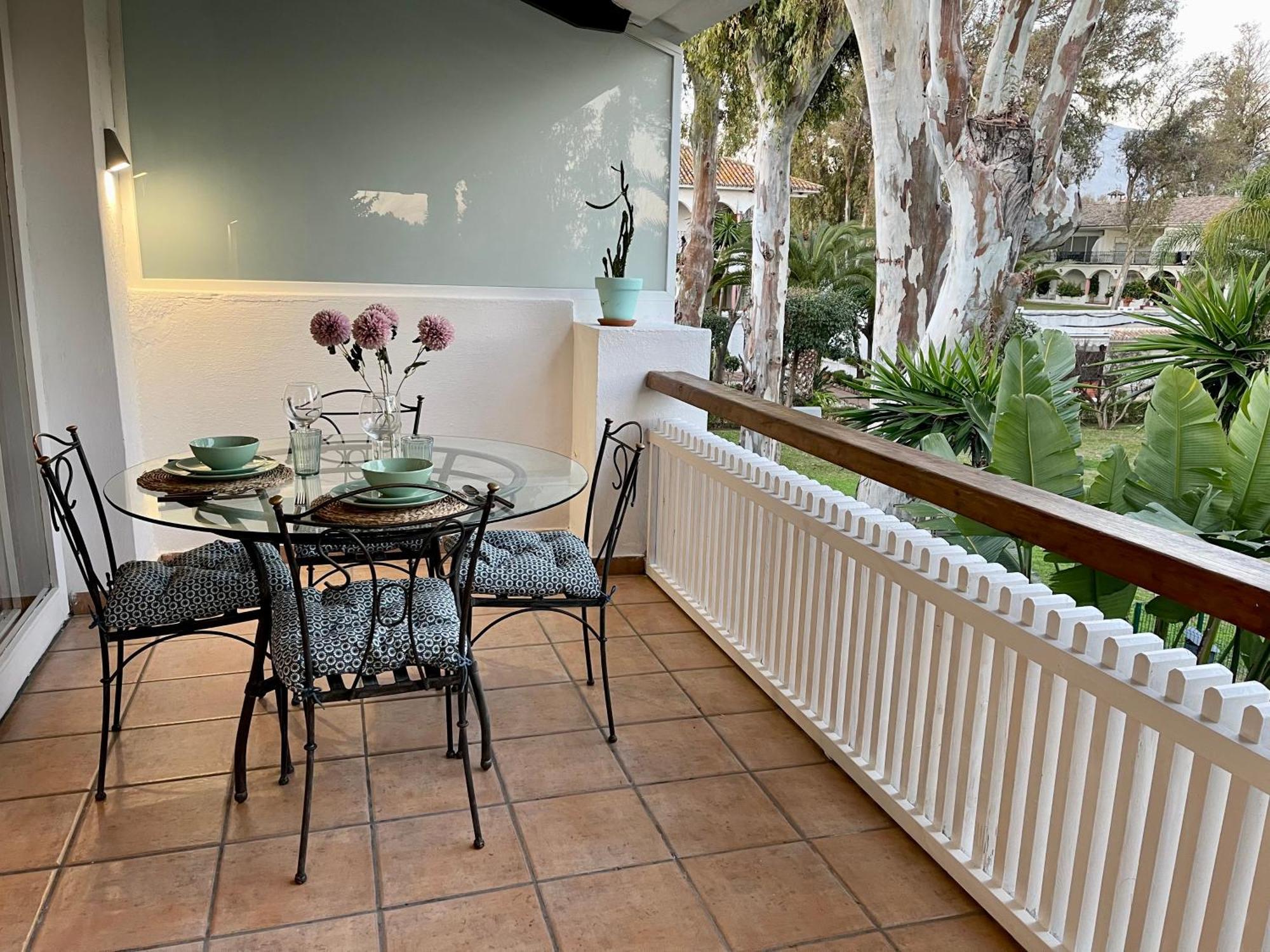 Puerto Banus Pol Suite Y Hada Suite Марбелья Экстерьер фото
